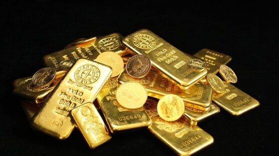 بعد قرار البنك المركزي تراجع عيار الذهب بشكل كبير ووصل إلى هذا الرقم