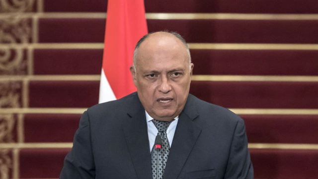 مصر ترد ببيان شديد اللهجة بشأن ما يخص مسؤولية إغلاق معبر رفح في ظل قصفه من العدو المحتل