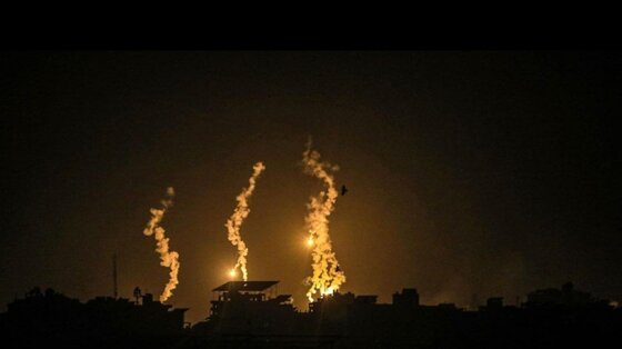 مقتـ ل إســ رائيلي واستشهاد 5 فلســ طينيين واستمرار القصف ماذا يحدث في غزة؟