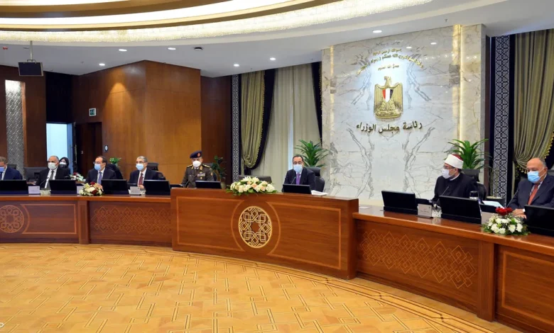 مصر توقع 3 اتفاقات إطارية ملزمة لبدء تجميع السيارات محليًا