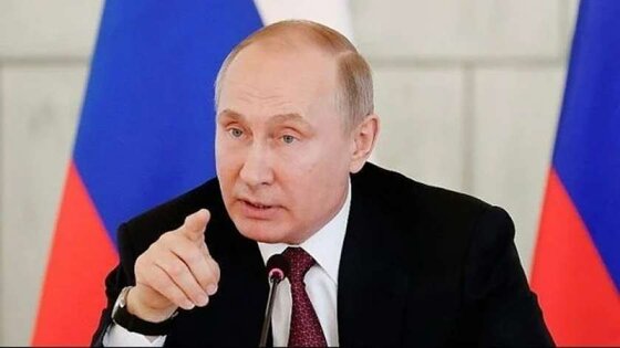 بوتين : روسيا لا تتنازل عن سيادتها مقابل السجق كبعض الدول