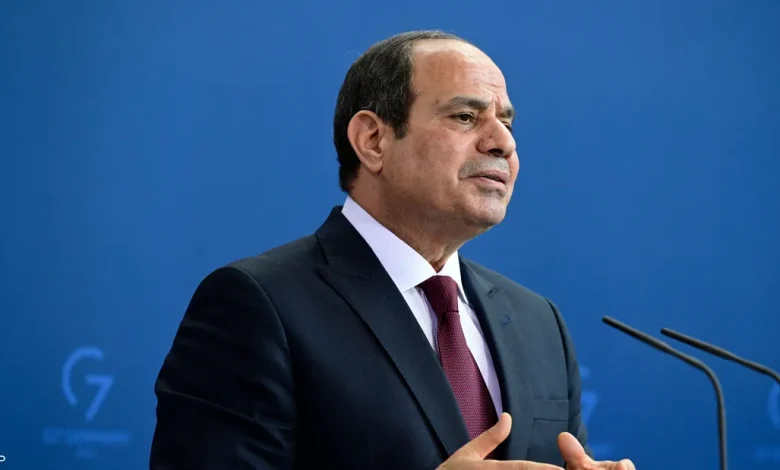 الرئيس المصري يقر رفع الحد الأدنى للأجور إلى 6 آلاف جنيه