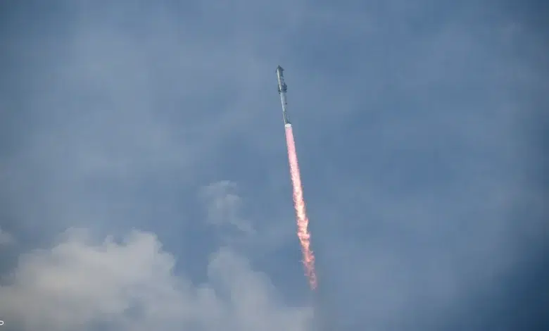 بعد ساعات من الانطلاق.. فقدان صاروخ شركة "سبيس إكس" العملاق